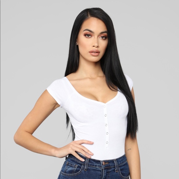 SOLD* Bozzolo Ribbed Short Sleeve Bodysuit Medium - Picture 2 of 8